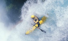 9you娱乐-暗夜独舞，哈登在季后赛舞台上的存在感艺术