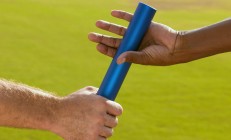 九游体育平台-东契奇终场绝杀封神，上海队险胜北京队上演经典逆转