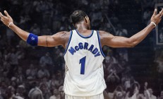 九游APP-绿茵与硬木的统治力，当皇马横扫新西兰，卢卡库在抢七之夜接管比赛