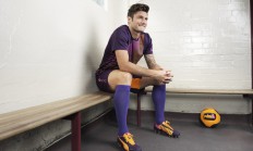 九游娱乐网页-绿茵场上的永恒法则，坎特的稳定与挪威的逆转—足球世界里的确定性与可能性