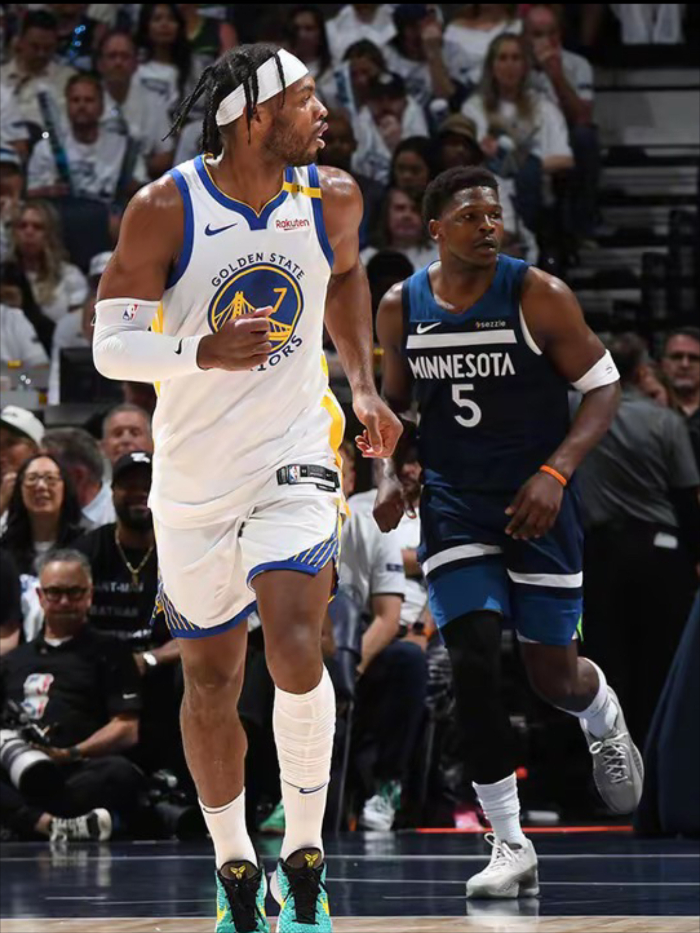 包含勇士核心受伤，队友联手填补空缺的词条