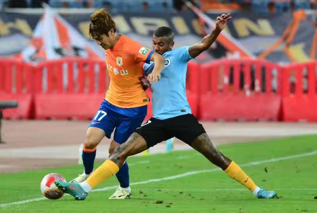 恒大主场胜申花,继续压力领跑积分榜 恒大主场胜申花,继续压力领跑积分榜