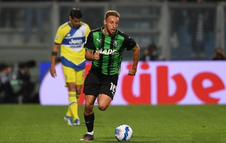 萨索洛抢走关键三分，跻身中游行列的简单介绍