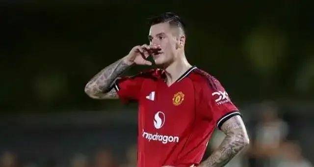 曼联中场受伤,球队战术调整迫在眉睫的简单介绍 曼联中场受伤,球队战术调整迫在眉睫的简单介绍