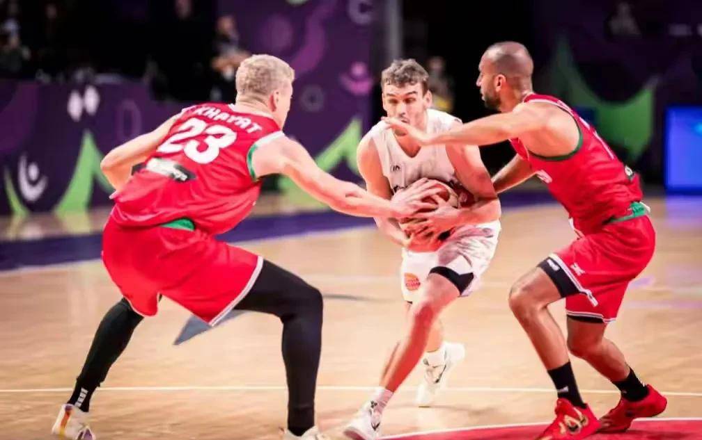 胜负悬念不断,球迷期待下一轮对决!的简单介绍 胜负悬念不断,球迷期待下一轮对决!的简单介绍