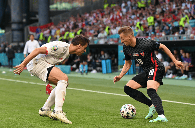 克罗地亚队在欧洲比赛中成功挑战对手 克罗地亚队在欧洲比赛中成功挑战对手