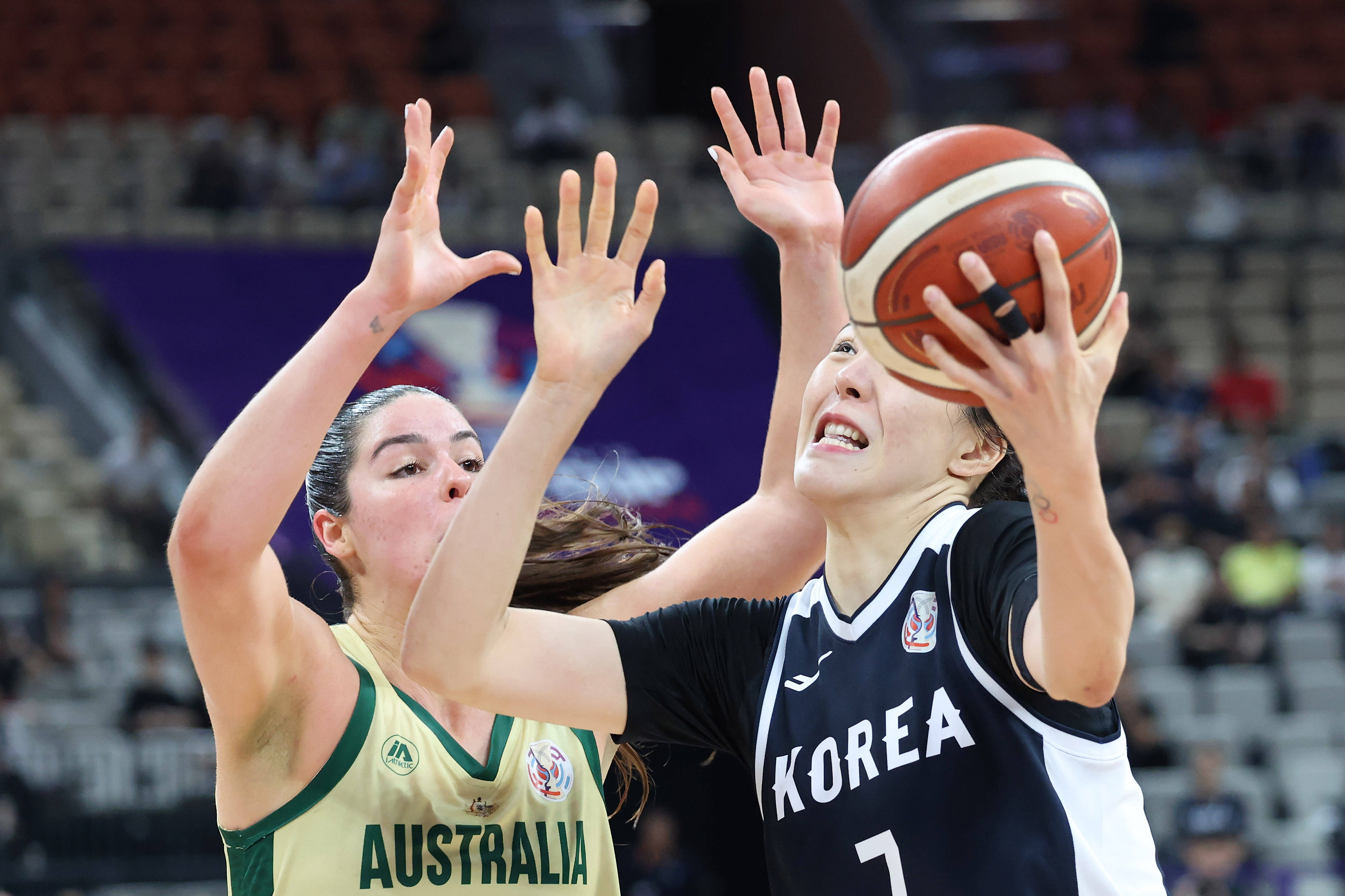 韩国女子篮球队晋级冠军赛,展现实力 韩国女子篮球队晋级冠军赛,展现实力